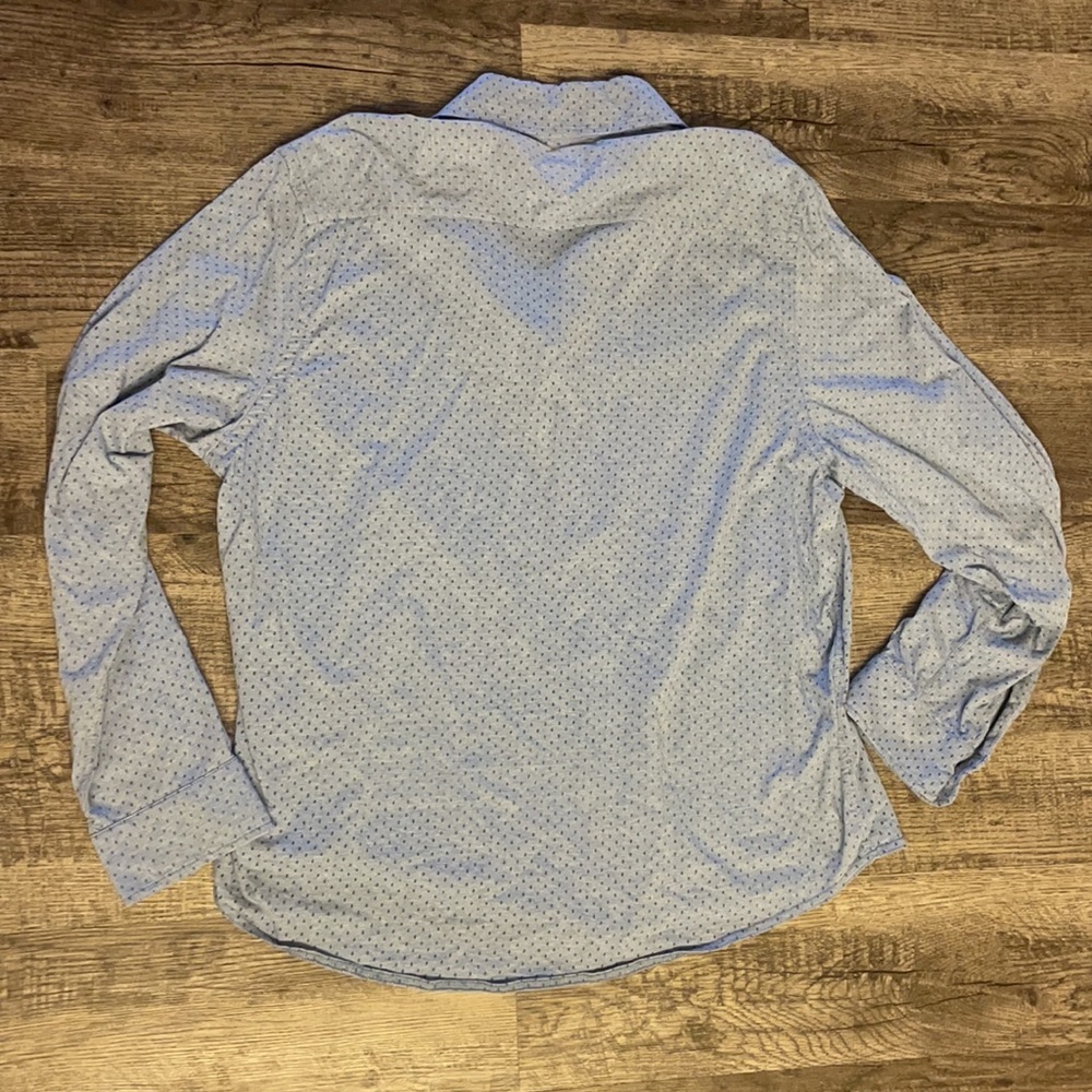 Men’s button down - Picture 2 of 3